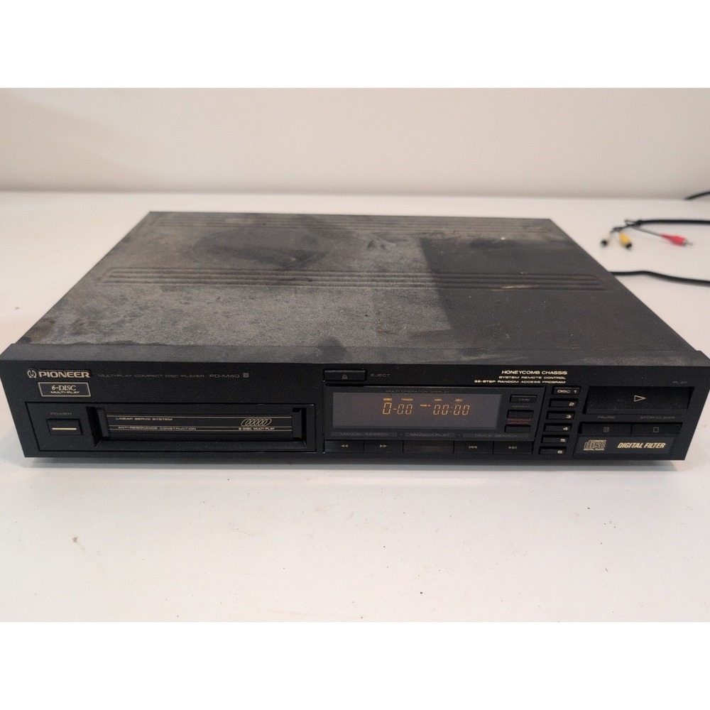 Pioneer PD-M40 6 Disc  CD Changer Player Untested